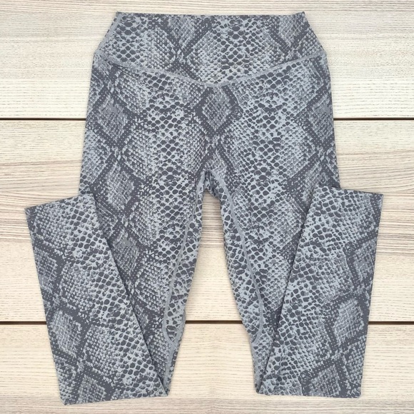 Balance Athletica / Vitality Cloud Legging - Size Large - Picture 2 of 6